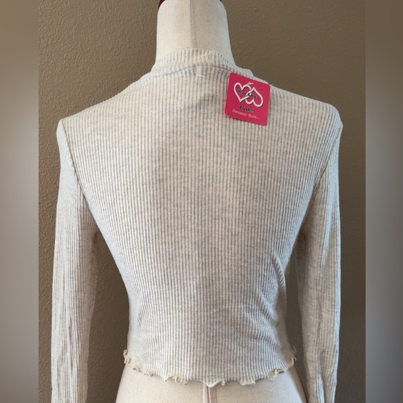 Ribbed crop long sleeve top - Picture 7 of 8